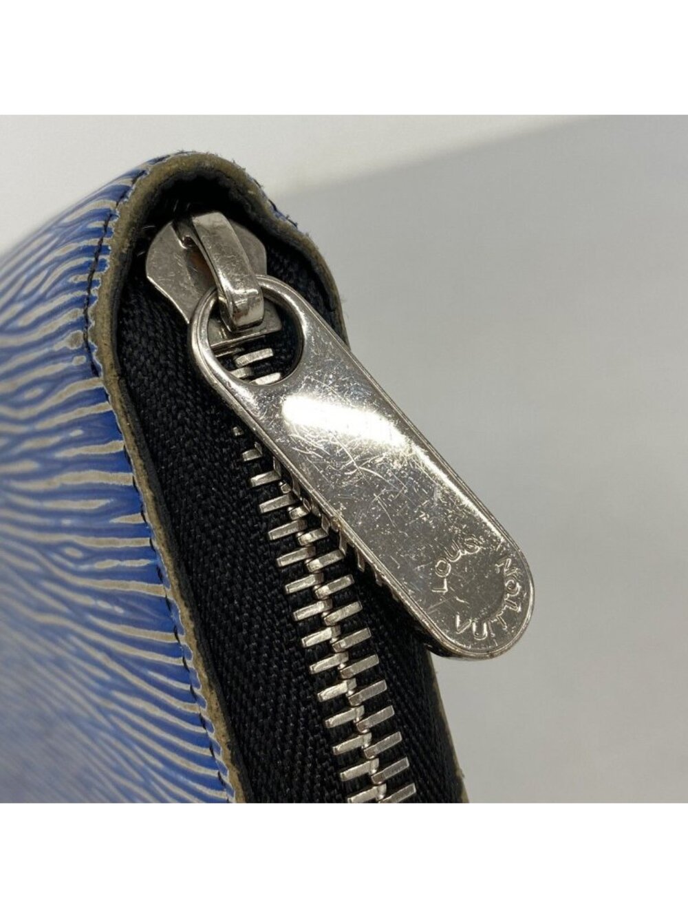 Louis Vuitton Wallet Epi Denim Zippy Blue Silver - Picture 8 of 9